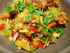 嫩子姜烧牛蛙-吃饭皇帝大(合生汇店)