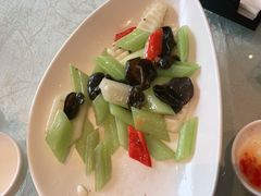 -粤财皇冠假日酒店·彩华轩中餐厅