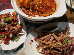 -老宅藕香·湖北菜·非遗藕汤·武昌鱼(黄鹤楼景观店)