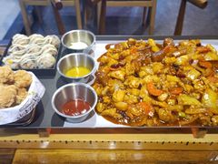 -炸鸡情侣韩式料理(中央大街店)