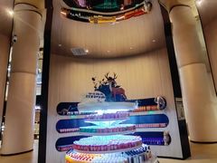 -涨巢·潮玩水疗局