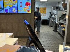 -麦当劳(吴圩机场店)