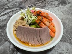 -四合·亦家本帮江浙小海鲜(马当路店)
