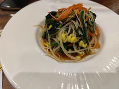 -清真·玛丽亚新疆菜主题餐厅(浙江中路店)