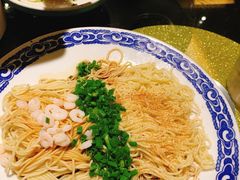 葱油三虾拌面-老头儿油爆虾·知味杭州(爱琴海购物中心)