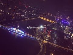 -广州塔卢特斯法国旋转餐厅
