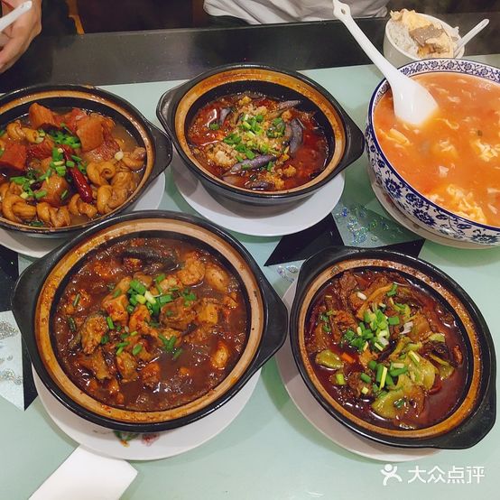 十三香砂锅鲁菜馆