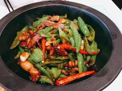 刘洋辣椒炒花猪肉-大鸭梨烤鸭(石佛营店)
