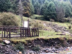 -硗碛藏寨·神木垒景区