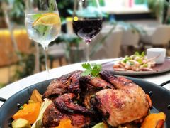 -théATRE茶聚场·餐厅(环球金融中心店)