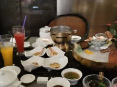 -半岛翡丽海鲜自助餐厅(观风亭店)