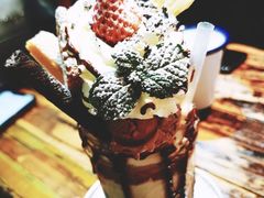 爆炸冰激淋巧克力-MIKAKU(万达广场上海宝山店)