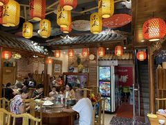 大堂-东来菜馆•手抓海鲜家常菜•海鲜锅贴(鸽子窝店)