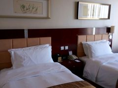 -裕龙国际酒店(阜成路一店)