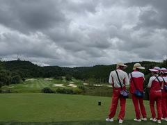 -阳光高尔夫俱乐部