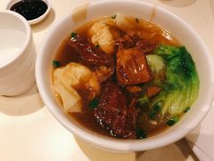 牛腩牛筋捞面-龙记香港茶餐厅(久光百货店)