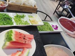 -渝里重庆火锅(航天城店)