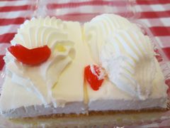 -红宝石·鲜奶小方·海派西点房(南丹店)