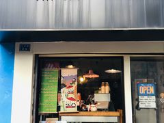 门面-熊猫一间店欧式奶茶铺