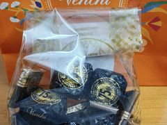 -VENCHI 闻绮(广州太古汇店)