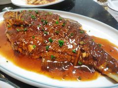 红烧阳澄湖鳊鱼-晴霞农家乐·大闸蟹(巴城镇阳澄湖店)