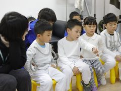 -猴有戏教育戏剧·音乐剧·主持口才·演讲朗诵辩论(环球港华师大校区)