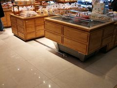 面包甜点陈列柜-仟吉·ART FARM主题店(菱角湖万达店)