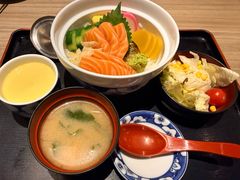 -小山日本料理(兴业太古汇店)