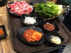-哈哈碳都·牛肋条无限自助烤肉(台江万达店)