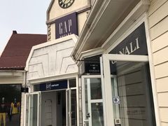 -GAP(王府井奥莱·香江小镇店)