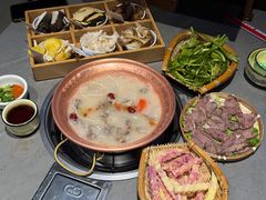 -阿婆情腊排骨火锅·野生菌季(古城旗舰店)