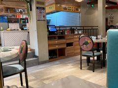 -丹江口渔村·湘味厨房(桃园店)
