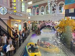 -新天地购物公园(亚泰大街店)