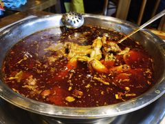 -肖肖酸萝卜鱼火锅(总店)