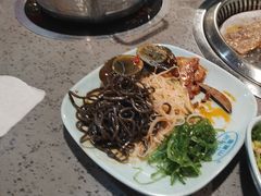 -金滏山烤肉·海鲜·火锅自助餐厅(襄阳万达店)