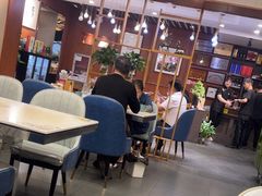 -高玛纳驴肉火烧(一世界店)