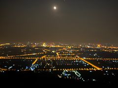 -鬼笑石后山停车场