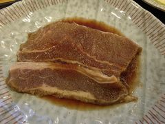 -臻牛烤肉