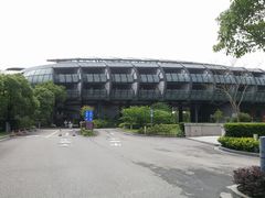 -上海滴水湖皇冠假日酒店