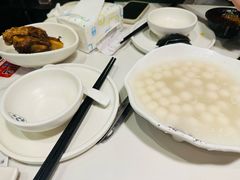 -德林酸菜鱼火锅(南丹店)