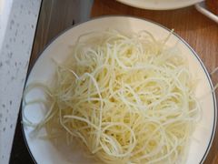 -三人行骨头王火锅(长寿店)