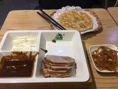 -李连贵熏肉大饼(金隅嘉品Mall店)