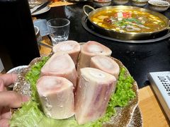 -顶顶汤火牛排火锅·经典铜锅涮肉