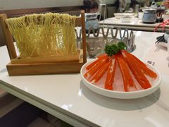 -洪氏嗨捞·广东猪肚鸡·椰子鸡火锅(西咸万象城店)