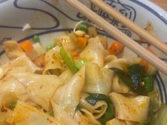 -陇上秦轩西安biangbiang面(朝龙汇店)