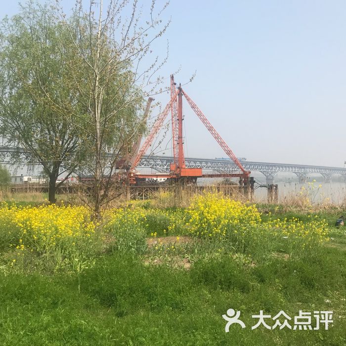 桥北滨江生态公园