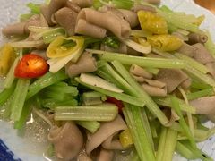 芹菜炒鹅肠-乡亲鹅肉城(吴江店)