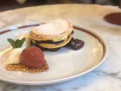 -Cafe Sacher(WIEN)