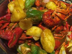 -巴厘龙虾·榜首油焖大虾(音乐学院·沿江酒馆店)
