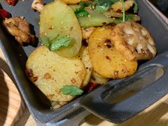 馋嘴香锅牛蛙-佬肥猫(周浦万达店)